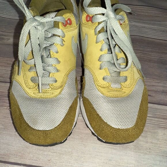 Nike Air Max 1 Premium Retro Curry Olive Green Grey White 908366-300 Men's 6 - Picture 8 of 9